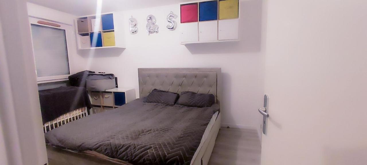 Jolie Appartement Avec Un Jardin Meaux Eksteriør billede